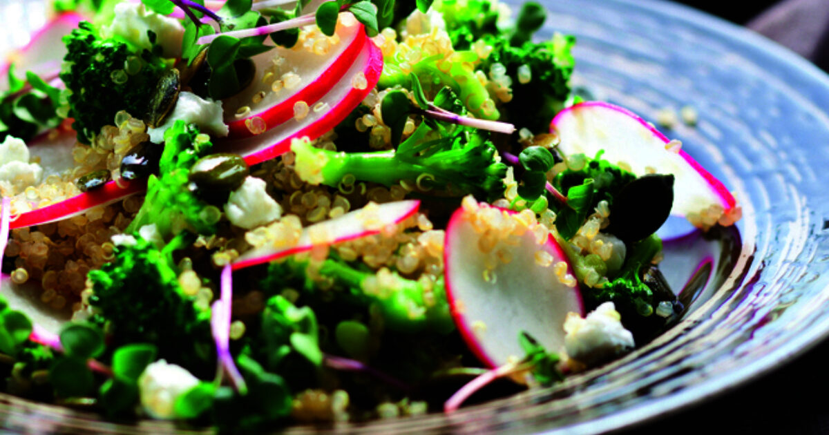 Salade de brocoli avec quinoa ChefsproVeggie